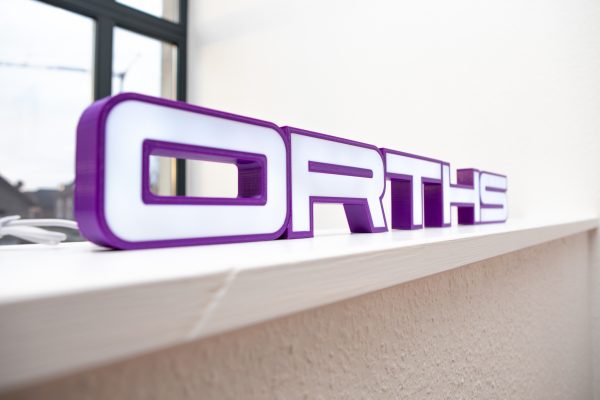 Unser Logo als Druckbuchstabe (© Orths Medien GmbH)